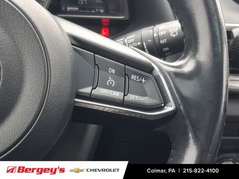 Used 2017 MAZDA MAZDA3 Touring FWD image 25