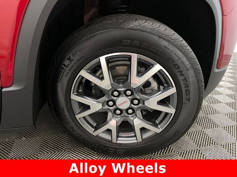 Used 2023 GMC Acadia SLT w/ Preferred Package image 52