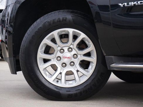 Used 2020 GMC Yukon XL SLT image 13