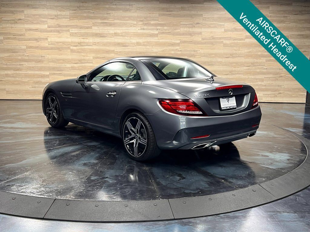 Used 2020 Mercedes-Benz SLC 300 image 11