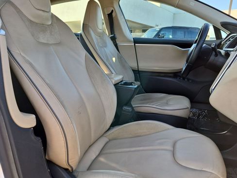 Used 2013 Tesla Model S Performance RWD image 25