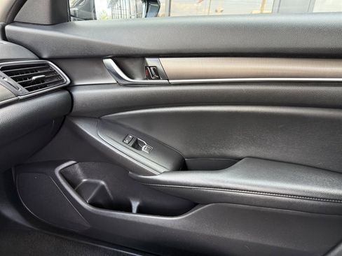 Used 2021 Honda Accord LX image 26