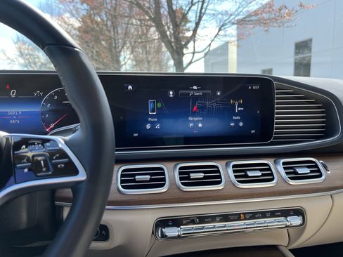 Used 2025 Mercedes-Benz GLE 350 350 image 31