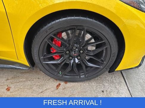 Used 2025 Chevrolet Corvette Z06 RWD image 18