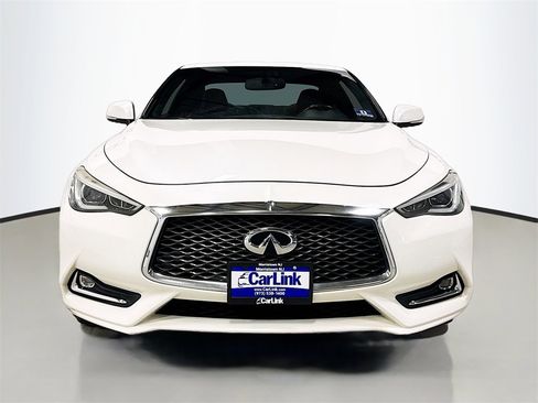 Used 2017 INFINITI Q60 w/ Premium Plus Package 2.0T image 2