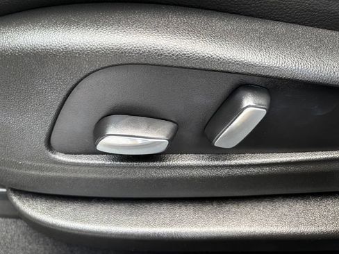 Used 2024 Cadillac XT5 Luxury w/ LPO, Floor Liner Package AWD/4WD image 11