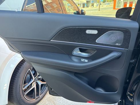 New 2026 Mercedes-Benz GLE 450 4MATIC image 16