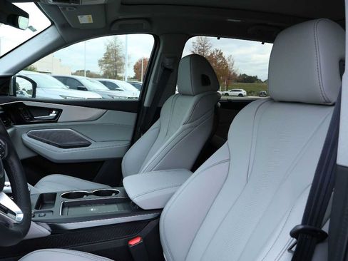 Certified 2026 Acura MDX SH-AWD w/ Technology Package image 11