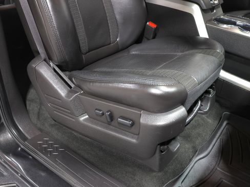 Used 2013 Ford F150 Raptor w/ Luxury Equipment Group image 71