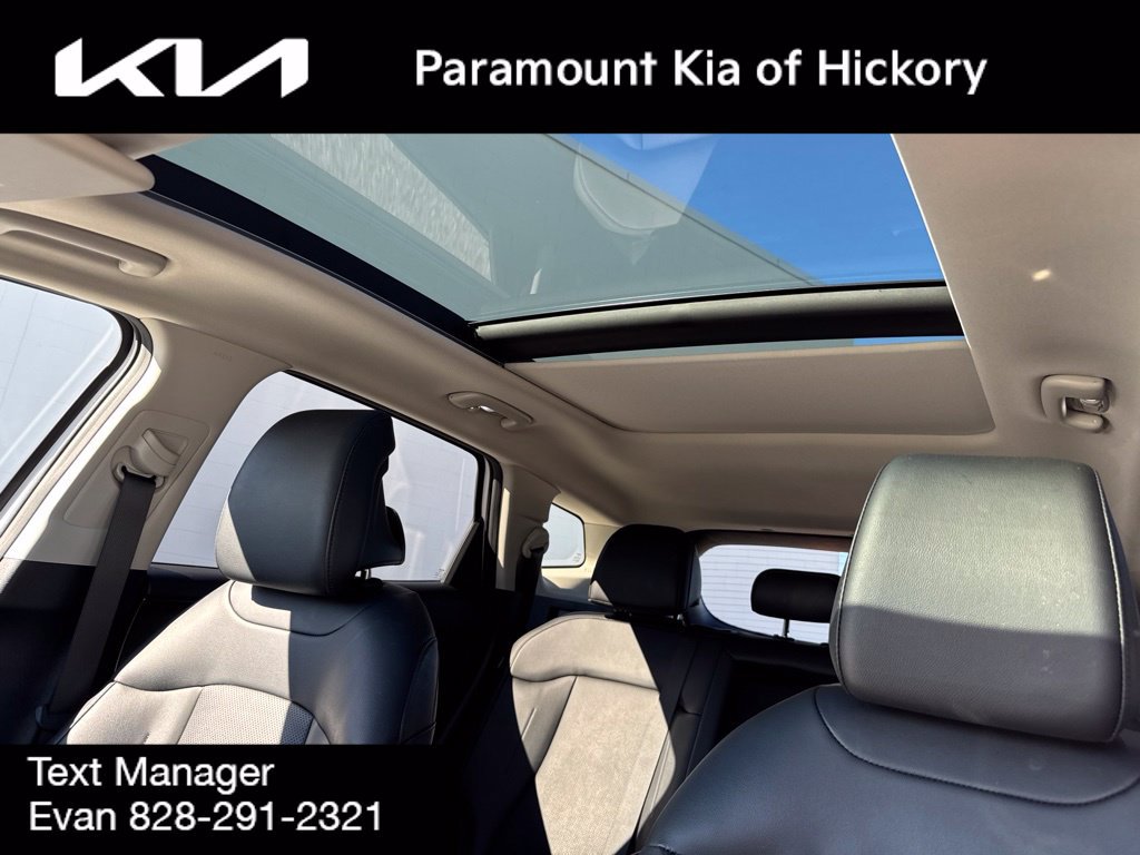 Used 2025 Kia Sportage EX w/ Premium Package FWD image 33