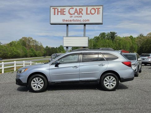 Used 2016 Subaru Outback 2.5i Premium image 2