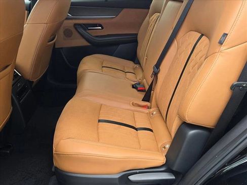 Used 2025 MAZDA CX-70 3.3 Turbo S w/ Premium Plus image 16