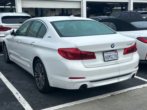 Used 2018 BMW 530e image 4