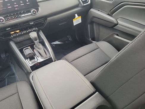 New 2026 GMC Canyon Elevation w/ Convenience Package image 12