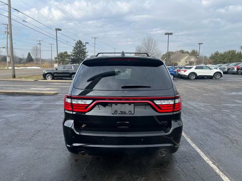 Used 2023 Dodge Durango R/T w/ Hemi Orange Plus Package image 14