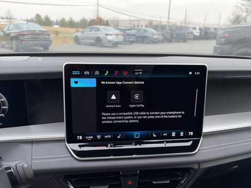 New 2026 Volkswagen Tiguan SE R-Line image 26