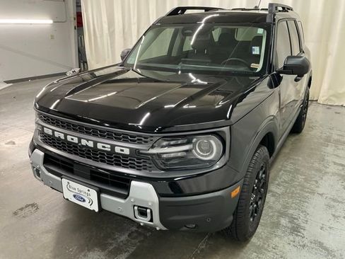 Used 2025 Ford Bronco Sport Badlands w/ Badlands Tech Package image 9