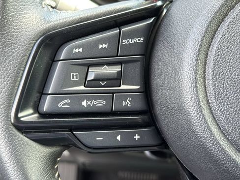 Used 2025 Subaru Forester Premium AWD/4WD image 13