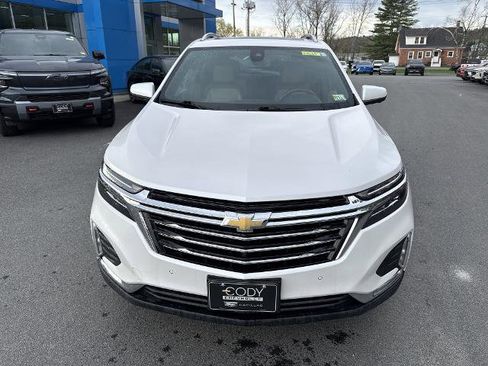 Used 2023 Chevrolet Equinox Premier AWD/4WD image 8