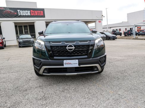 Used 2024 Nissan Pathfinder Rock Creek AWD/4WD image 4