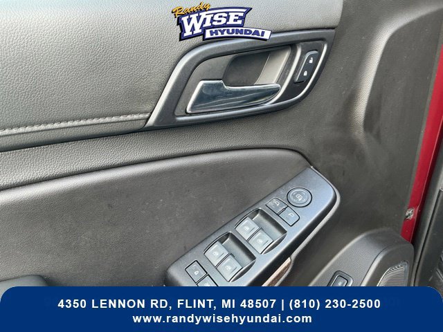 Used 2020 Chevrolet Suburban LT AWD/4WD image 16
