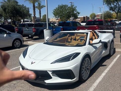 Used 2023 Chevrolet Corvette Stingray Premium Conv w/ Z51 Performance Package image 2