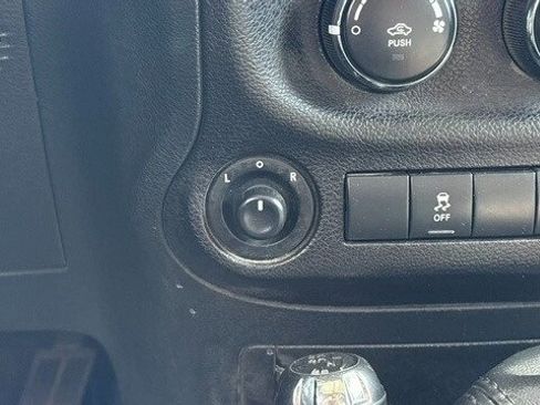 Used 2017 Jeep Wrangler Unlimited Sport w/ Quick Order Package 23S image 23