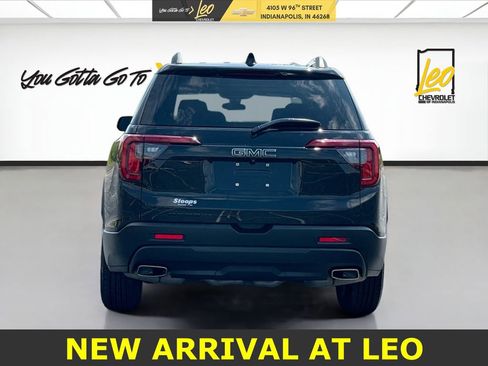 Used 2023 GMC Acadia SLE w/ Driver Convenience Package image 6