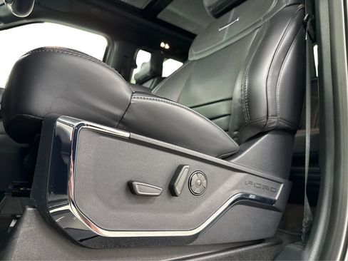 Used 2026 Ford F250 Platinum w/ Snow Plow Prep Package image 20