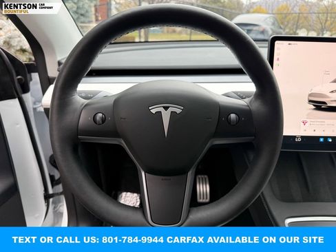Used 2023 Tesla Model Y Performance image 16