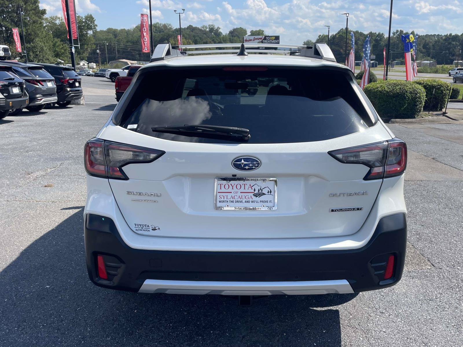 Used 2021 Subaru Outback Touring XT AWD/4WD image 3