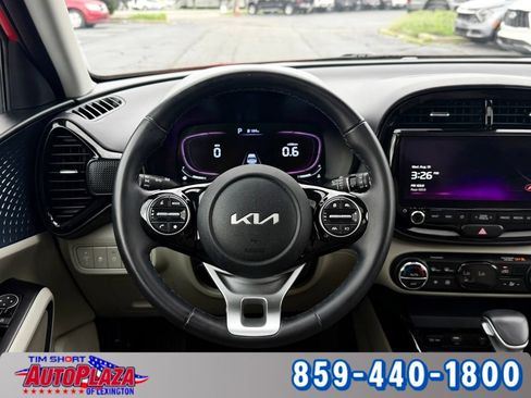 Used 2024 Kia Soul EX FWD image 17