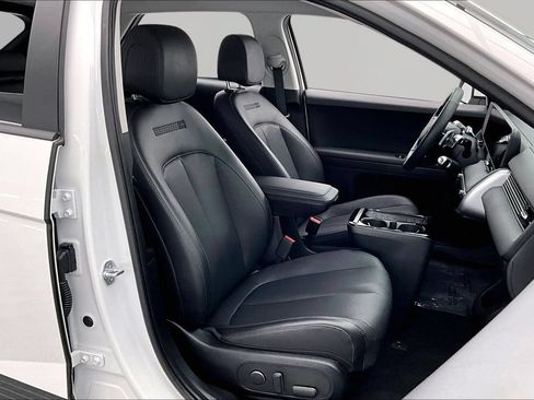 Used 2025 Hyundai Ioniq 5 SEL RWD image 7