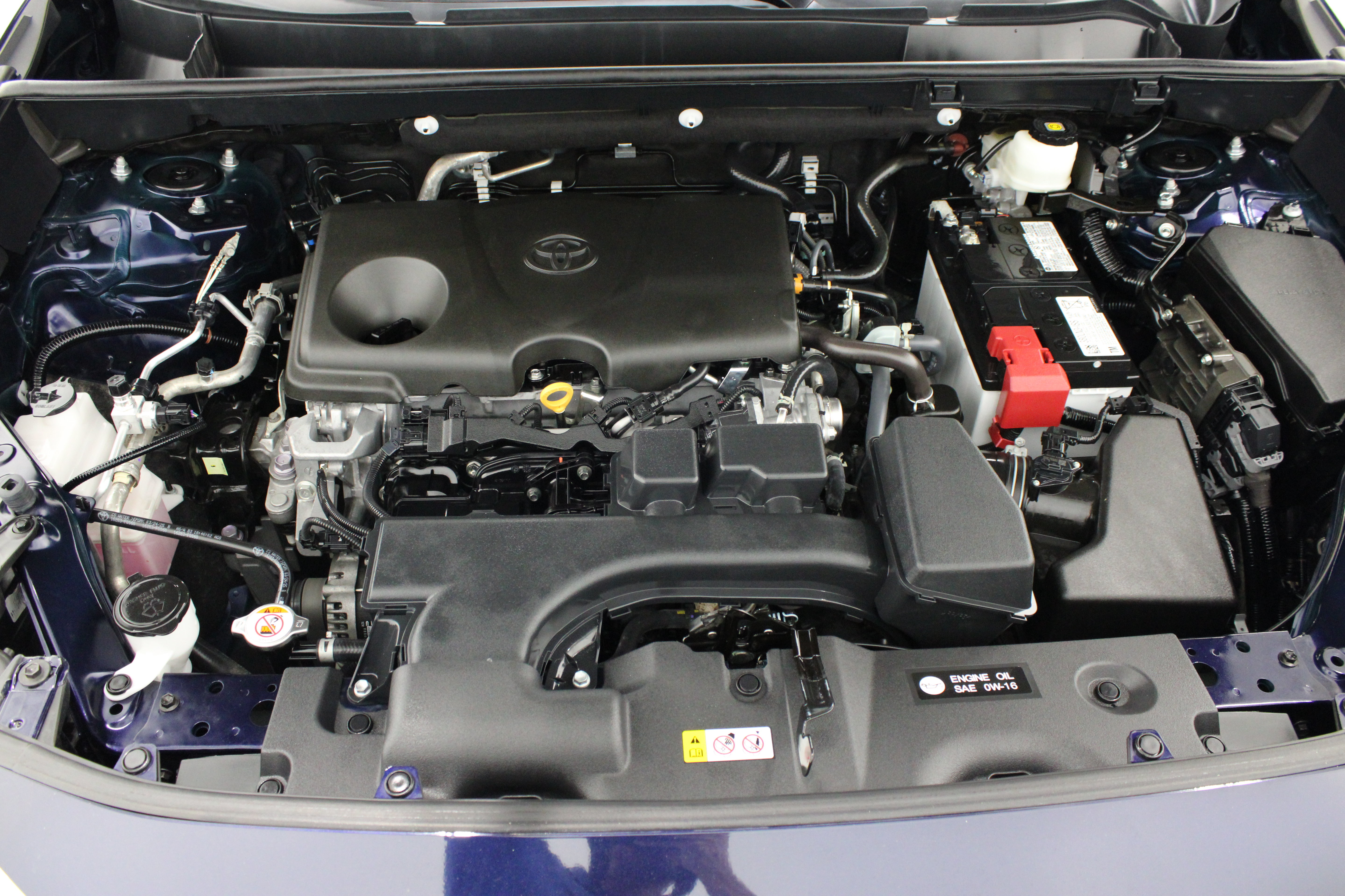 Used 2025 Toyota RAV4 XLE FWD image 37