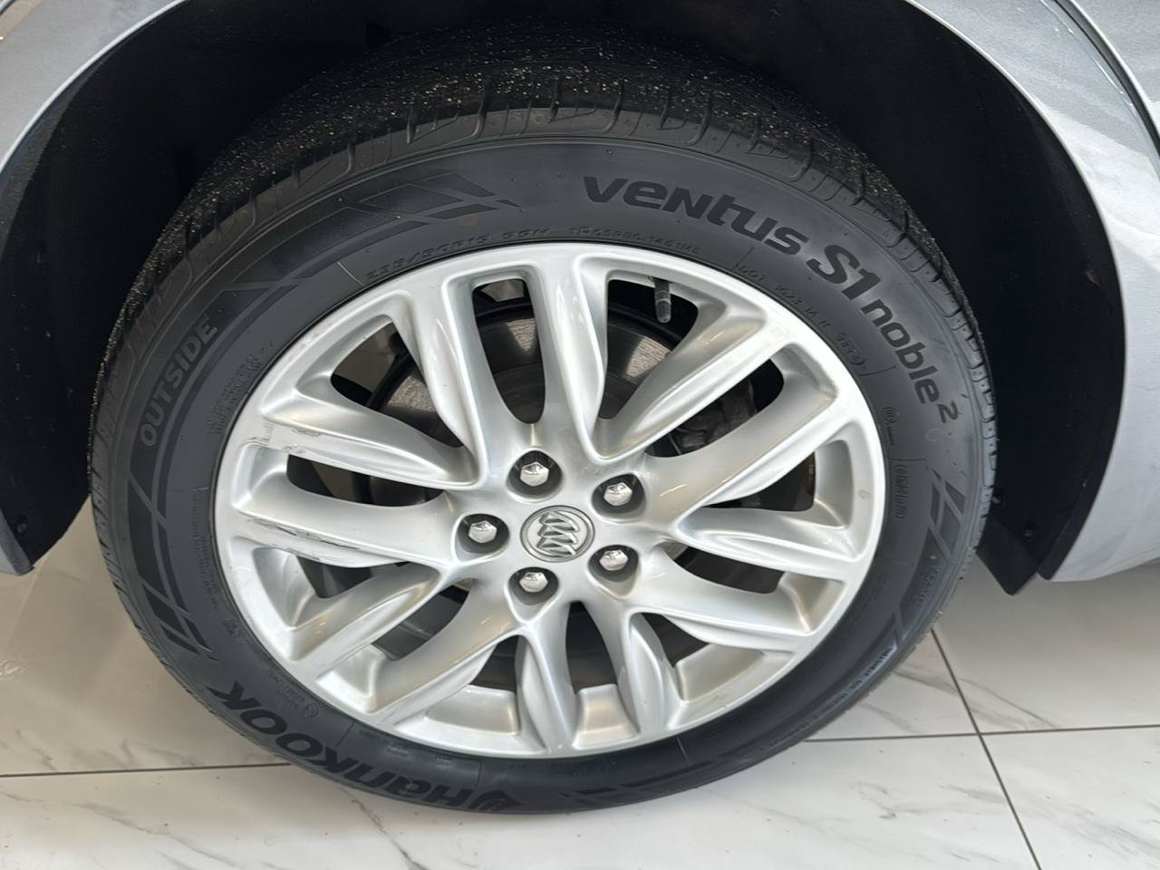 Used 2019 Buick Envision Premium w/ Driver Confidence Package AWD/4WD image 34