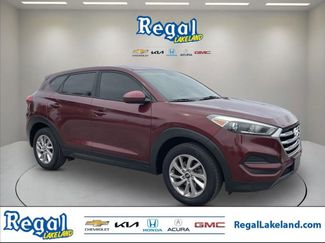 Used 2017 Hyundai Tucson SE video 1