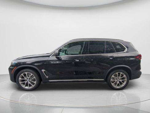 New 2026 BMW X5 xDrive40i w/ Premium Package AWD/4WD image 8