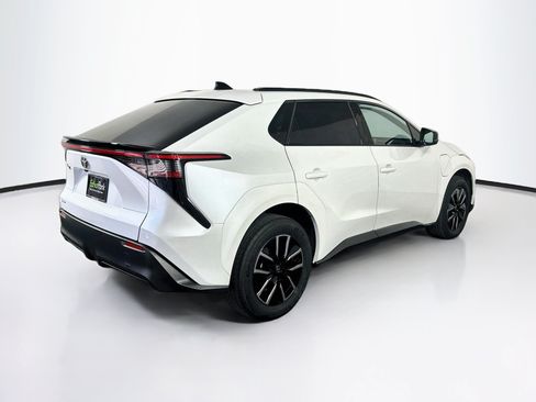 Used 2026 Toyota bZ FWD image 9