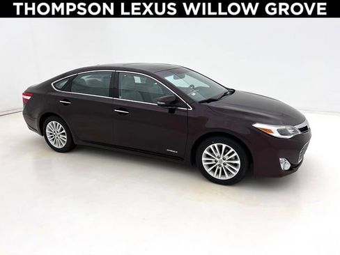 Used 2013 Toyota Avalon XLE Touring image 1