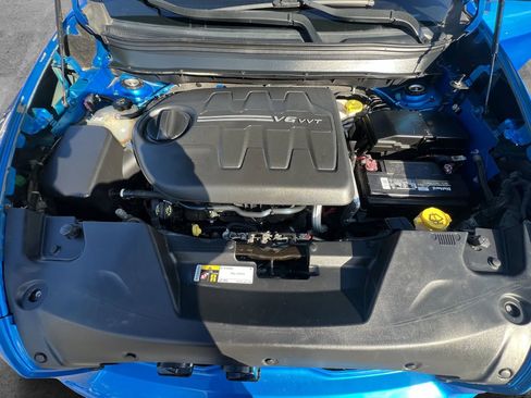 Used 2018 Jeep Cherokee Limited w/ High Altitude Package image 26