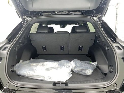 New 2026 Chevrolet Equinox EV LT image 15