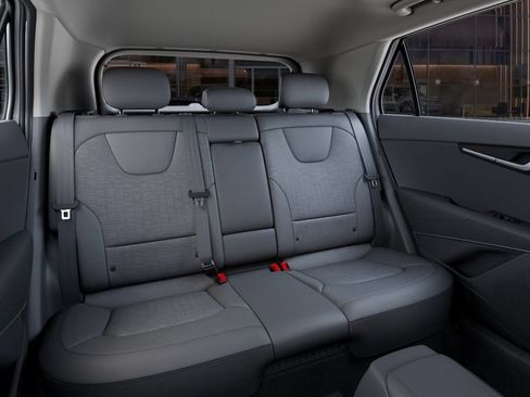 New 2026 Kia Niro FWD image 17