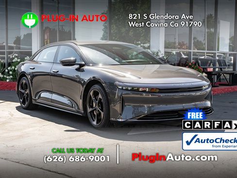 Used 2024 Lucid Air Pure RWD image 3