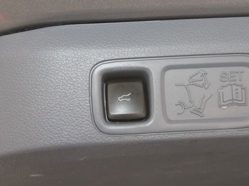 Used 2023 Lincoln Navigator L Black Label image 18