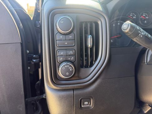 Used 2024 Chevrolet Silverado 2500 Custom w/ Custom Value Package AWD/4WD image 19