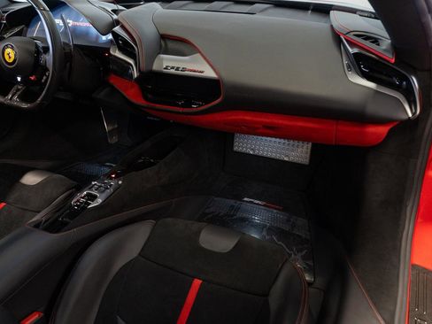 Used 2022 Ferrari SF90 Stradale image 11