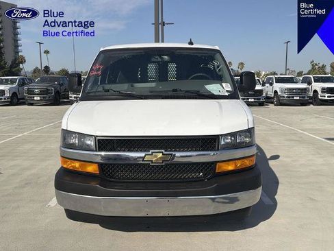 Used 2025 Chevrolet Express 2500 w/ Driver Convenience Package RWD image 14