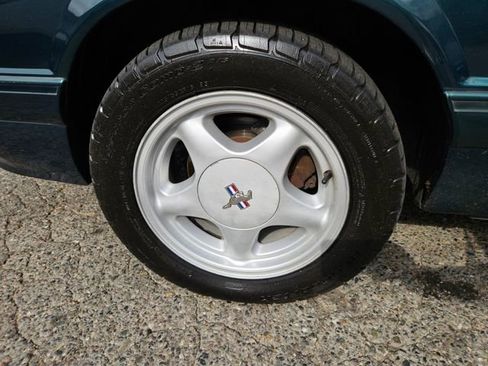 Used 1992 Ford Mustang LX image 9