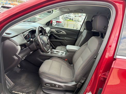 Used 2019 Chevrolet Traverse LT image 5