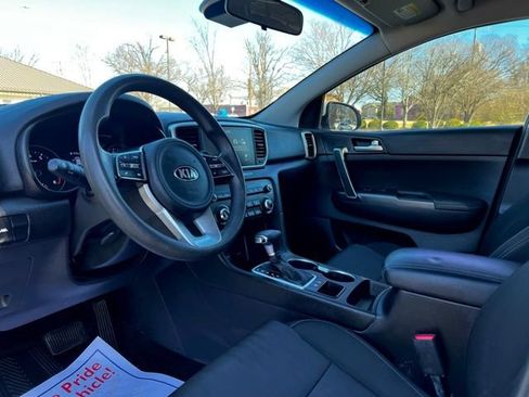 Used 2021 Kia Sportage LX image 10